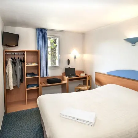 Brit Hotel Essentiel Saint-Flour