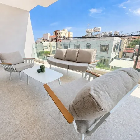 Solara - Stylish Balcony Apartments in Larnaca