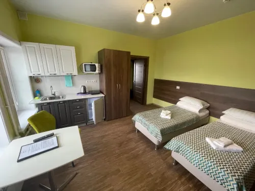 Larus Hotel