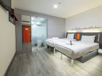 easyHotel Leeds Hotels in Leeds