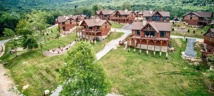 Lucky 7 at Eagles Nest Hotéis em Avery County
