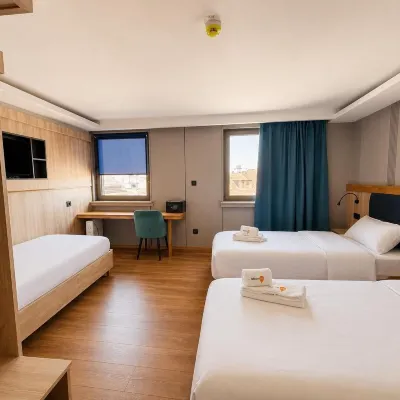 Mooncity Hotel & Boardinghouse Các khách sạn gần Quảng trường Burg