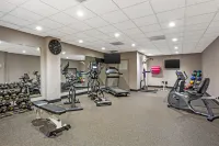 Best Western Plus Wooster Hotel  Conference Center - gimnasio