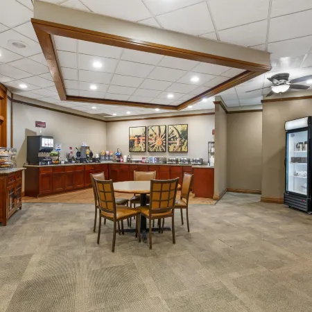 Best Western Plus Wooster Hotel Conference Center