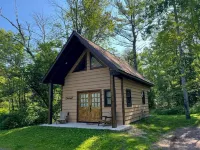 Scott's Superior Inn and Cabins - 2-Star