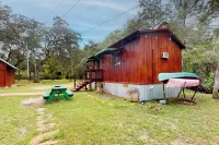 1BR Riverfront w/ Views, Canoe, Grill & Fire Pit - 3-Star