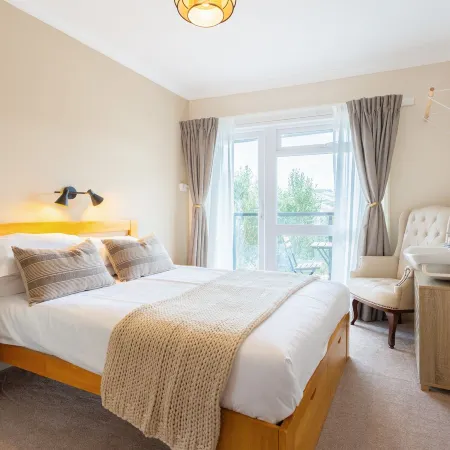 Avoncourt Lodge