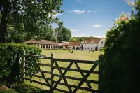 Aldwick Estate - parking