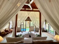 Sarini Joglo Villa by Manara - Private Pools