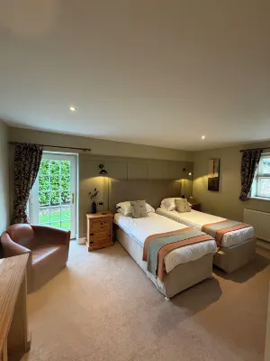 New Farm Cheshire B&B - Homestays