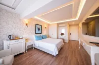 Assos Longevity Hotel