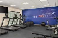 Holiday Inn Express & Suites Overland Park South by IHG - Fitnessstudio