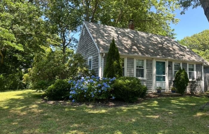 Sandwich recent renovate, single house, close to beach
