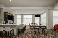 Hilton Garden Inn Portland Airport - Bar