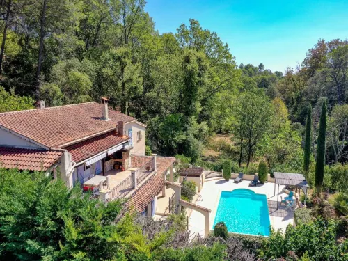 Villa in Flayosc with Private Swimming Pool - Pools