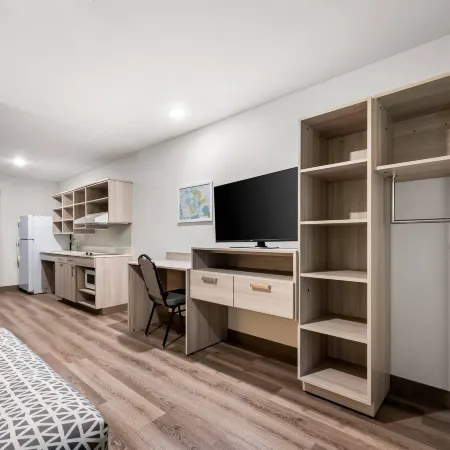 Woodspring Suites Baton Rouge Airport