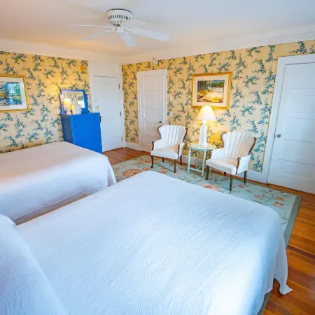 The Colony Hotel
