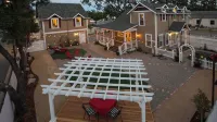 Bliss House by Avantstay Victorian Charm + Gazebo Yard + Corn Hole Walk to Dining + Park - Homestays