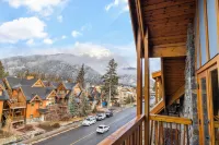 Moose Hotel and Suites - Mountain view