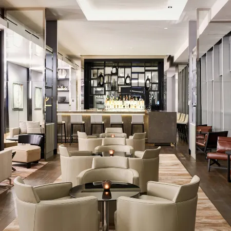 AC Hotel Santiago Cenco Costanera