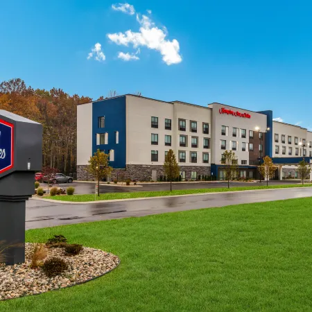 Hampton Inn & Suites by Hilton Benton Harbor