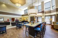 Hampton Inn & Suites Atlanta-Airport North - خدمة نقل من وإلى المطار