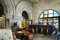 The Union Station Nashville Yards, Autograph Collection - بار