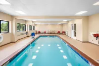 Hampton Inn Grand Rapids-North - parking