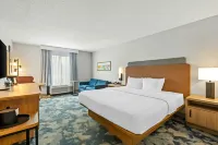 Hampton Inn Carrollton - parking