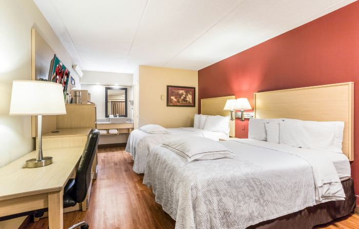 Red Roof Plus+ Nashville North - Goodlettsville