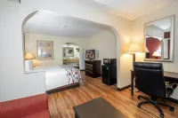 Red Roof Inn & Suites Oxford - parking