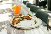 JW Marriott Tampa Water Street - breakfast