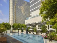 Borgata Hotel Casino & Spa - Pool