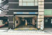 Numazu River Side Hotel - parking