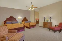 Rushmore Express & Suites - parking