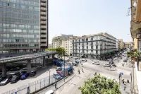 6Centrale at the Main Station - 2 Yıldız