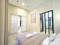 BB Signature Collection - Apartments