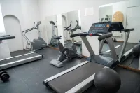 Cresta Riley's Hotel - Gym