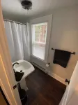 Saugerties Village Space with Great Backyard - balcony
