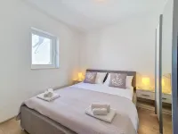 Nancy - 4-Star