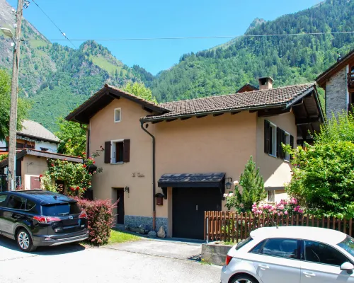 La Casina Hotels in Blenio