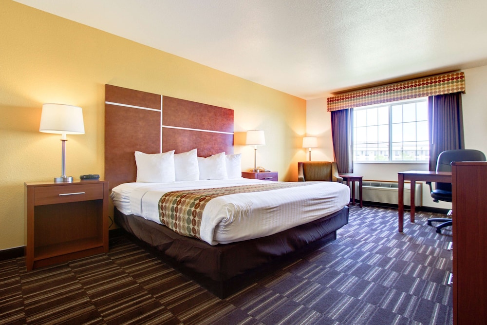 Best Western Firestone Inn & Suites