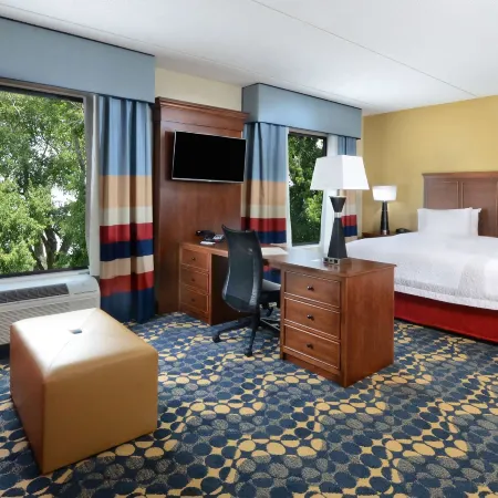 Hampton Inn & Suites Lynchburg