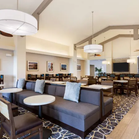 Homewood Suites by Hilton San Diego Airport-Liberty Station Отели рядом с достопримечательностью «Харбор-Айленд»