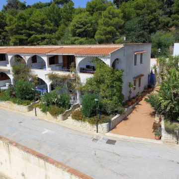 Two Room Apartment Near the Beach 1