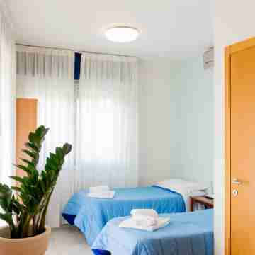 Two-Room Apartment for 3 People with Kitchen and Private Bathroom Rooms