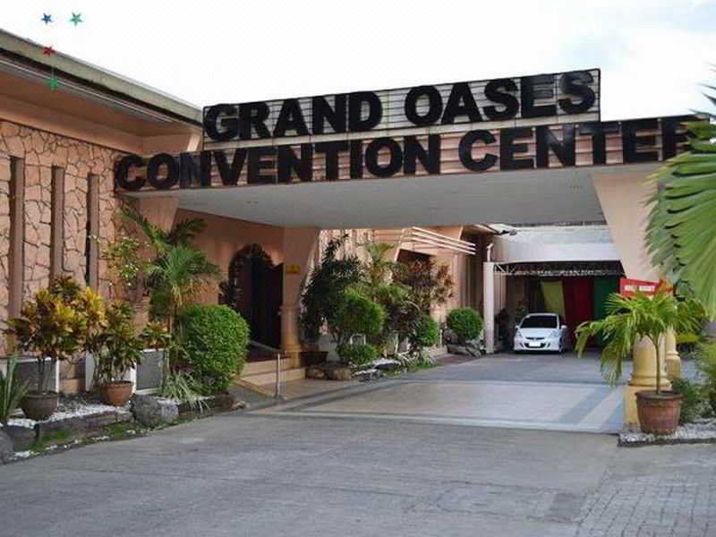 The Ritz Hotel at Garden Oases - Housity