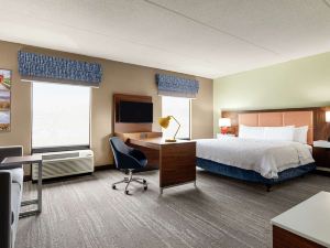 Hampton Inn & Suites Frederick-Fort Detrick