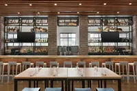 Hilton Garden Inn Rochester/University and Medical Center - bar