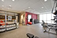 Home2 Suites by Hilton Portland Airport ME - Airport Shuttle